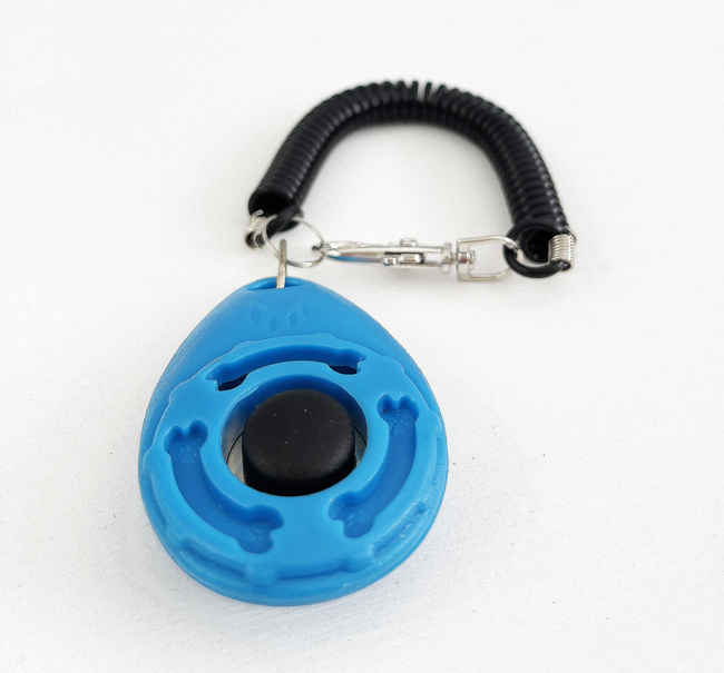 CLICKER TRAINING CON RETRACTIL P/ADIESTRAM.