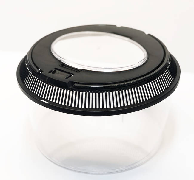 PECERA PLASTICA OVAL C /TAPA- 30X19